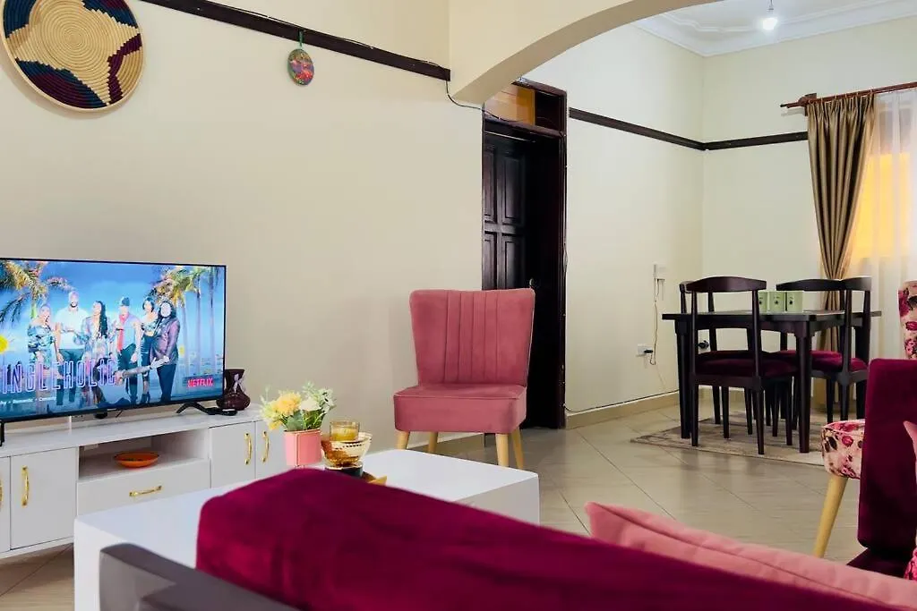 Cozy Apartment Within Acacia Mall Area Limits, Unlimited Wifi, Netflix, Free Parking كامبالا أوغندا